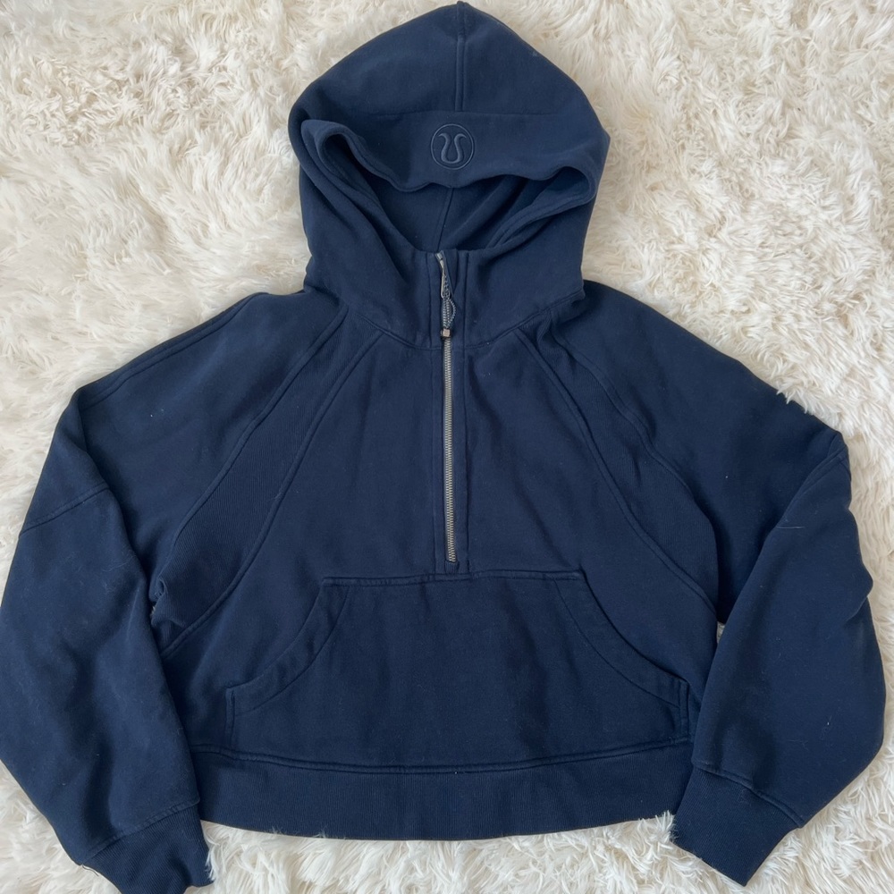 Lululemon Scuba half-zip hoodie size M/L